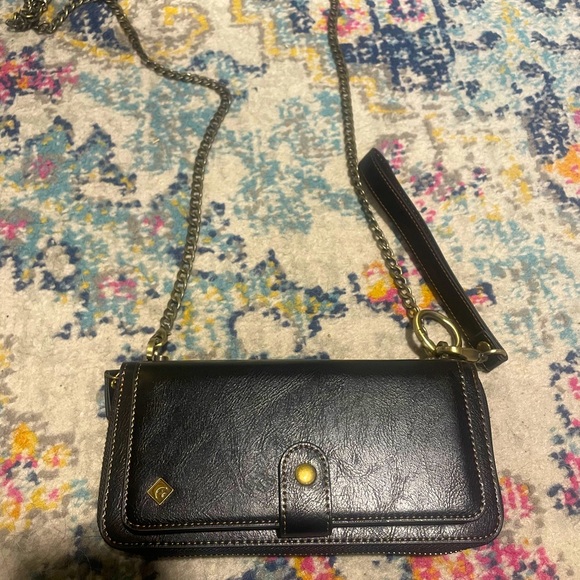 Pola brand wallet purse/ wristlet with iPhone 12 matching phone case - Picture 3 of 5